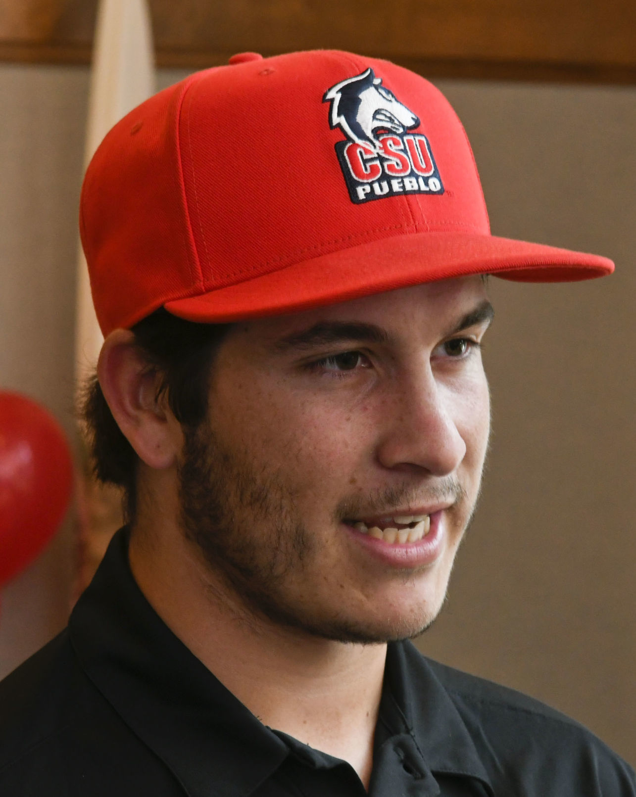 050119 SYHS signings 02.jpg